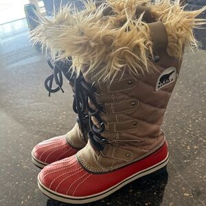 Sorel Red and Brown Fur-Lined Boots